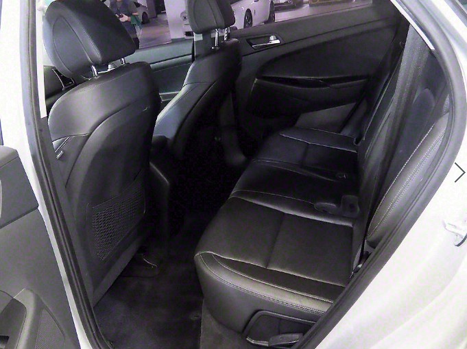 HYUNDAI TUCSON 2015