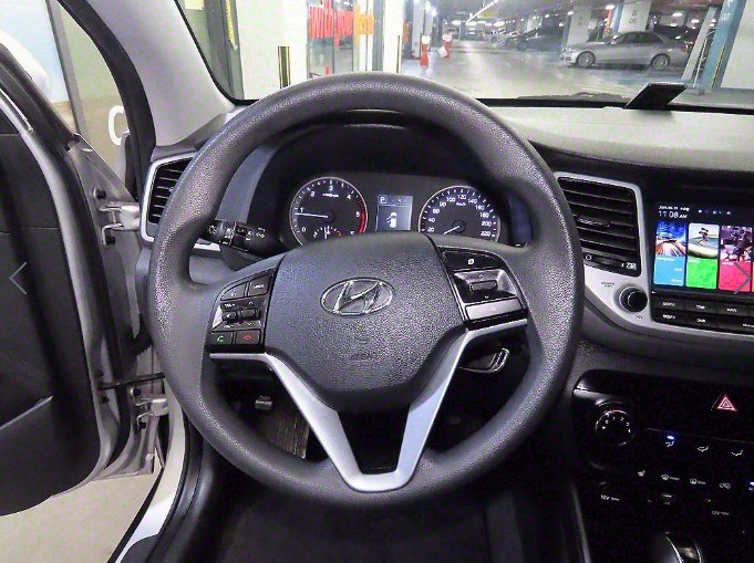 HYUNDAI TUCSON 2015
