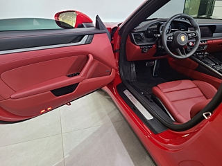 PORSCHE 911 992 2024