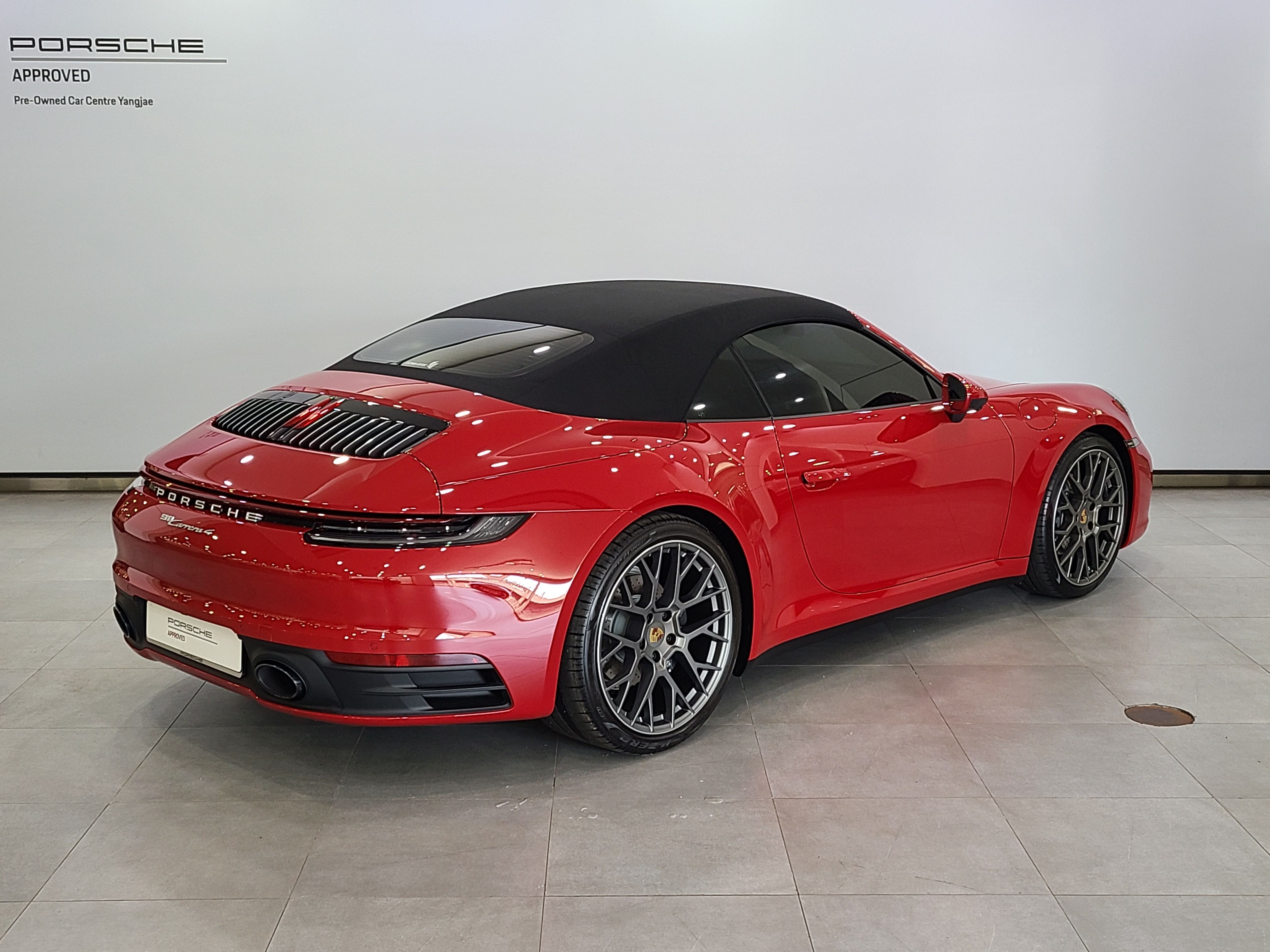 PORSCHE 911 992 2024