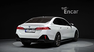 Заказать BMW 5-SERIES G60