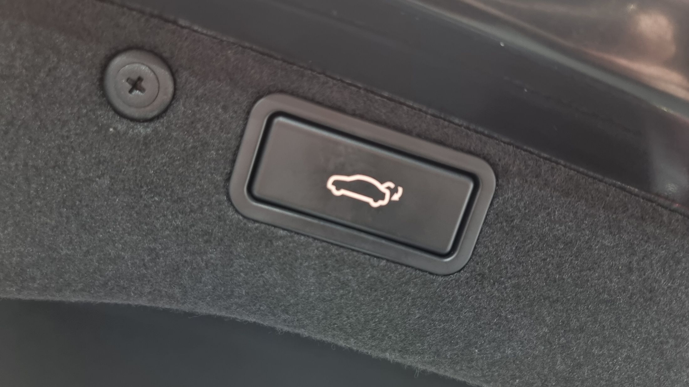 HYUNDAI GENESIS 2011