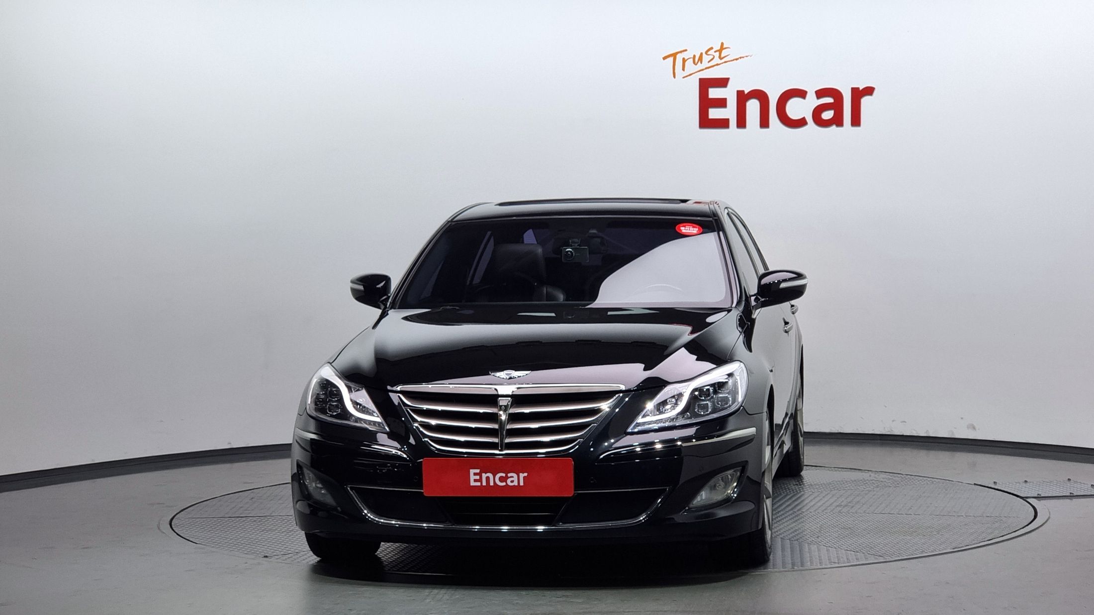 HYUNDAI GENESIS 2011