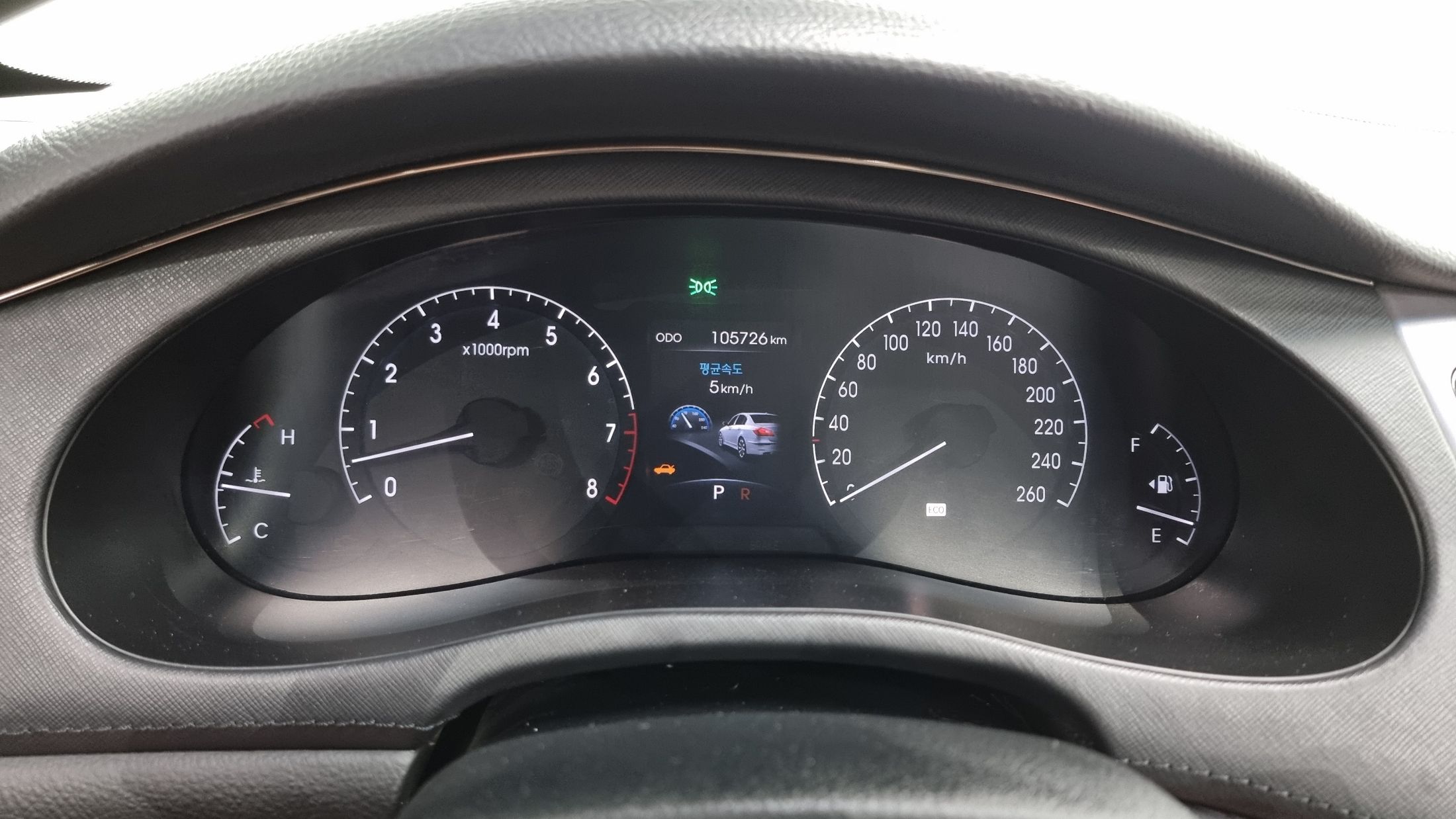 HYUNDAI GENESIS 2011