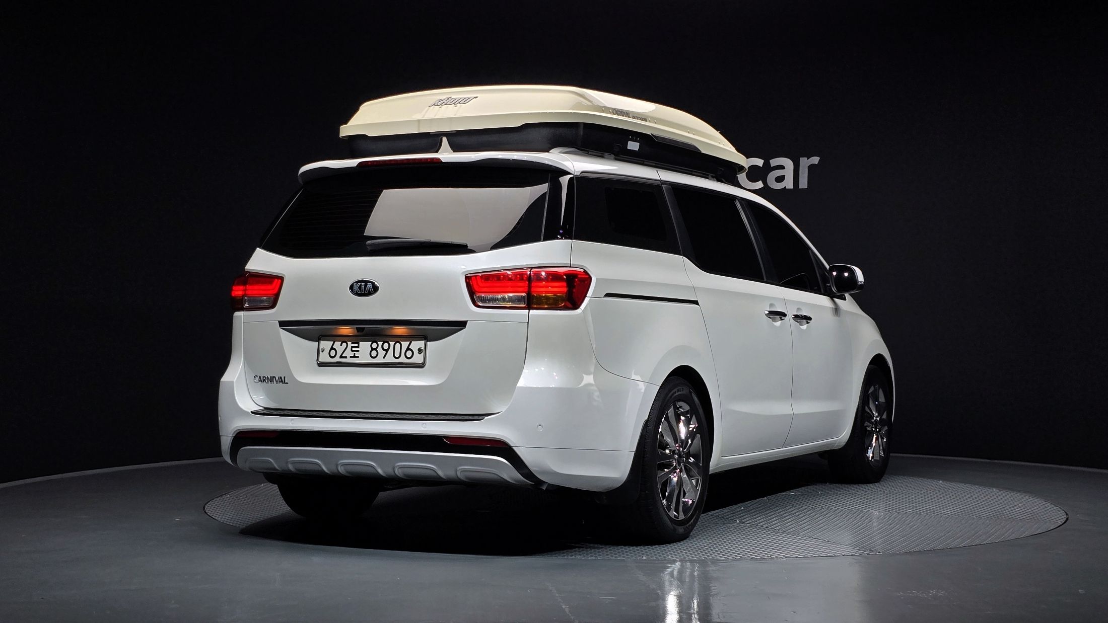 KIA CARNIVAL 2014