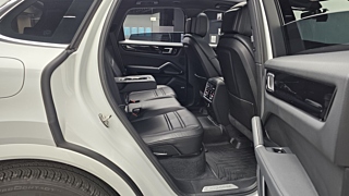 PORSCHE CAYENNE PO536 2021