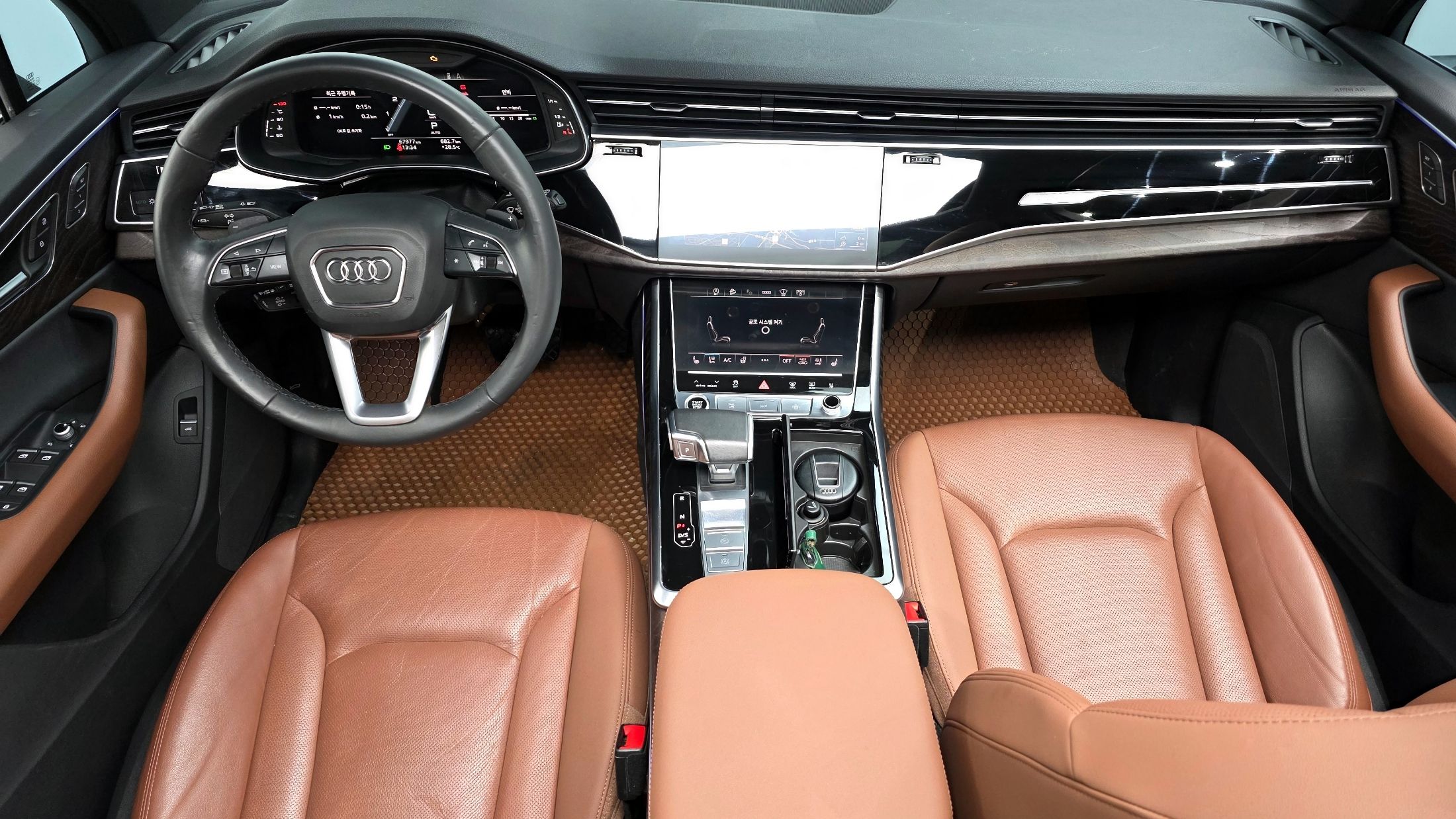AUDI Q7 4M 2022