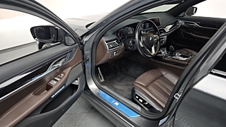 BMW 7-SERIES G11 2016