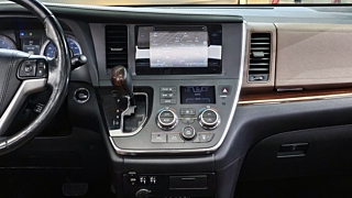 TOYOTA SIENNA 2017