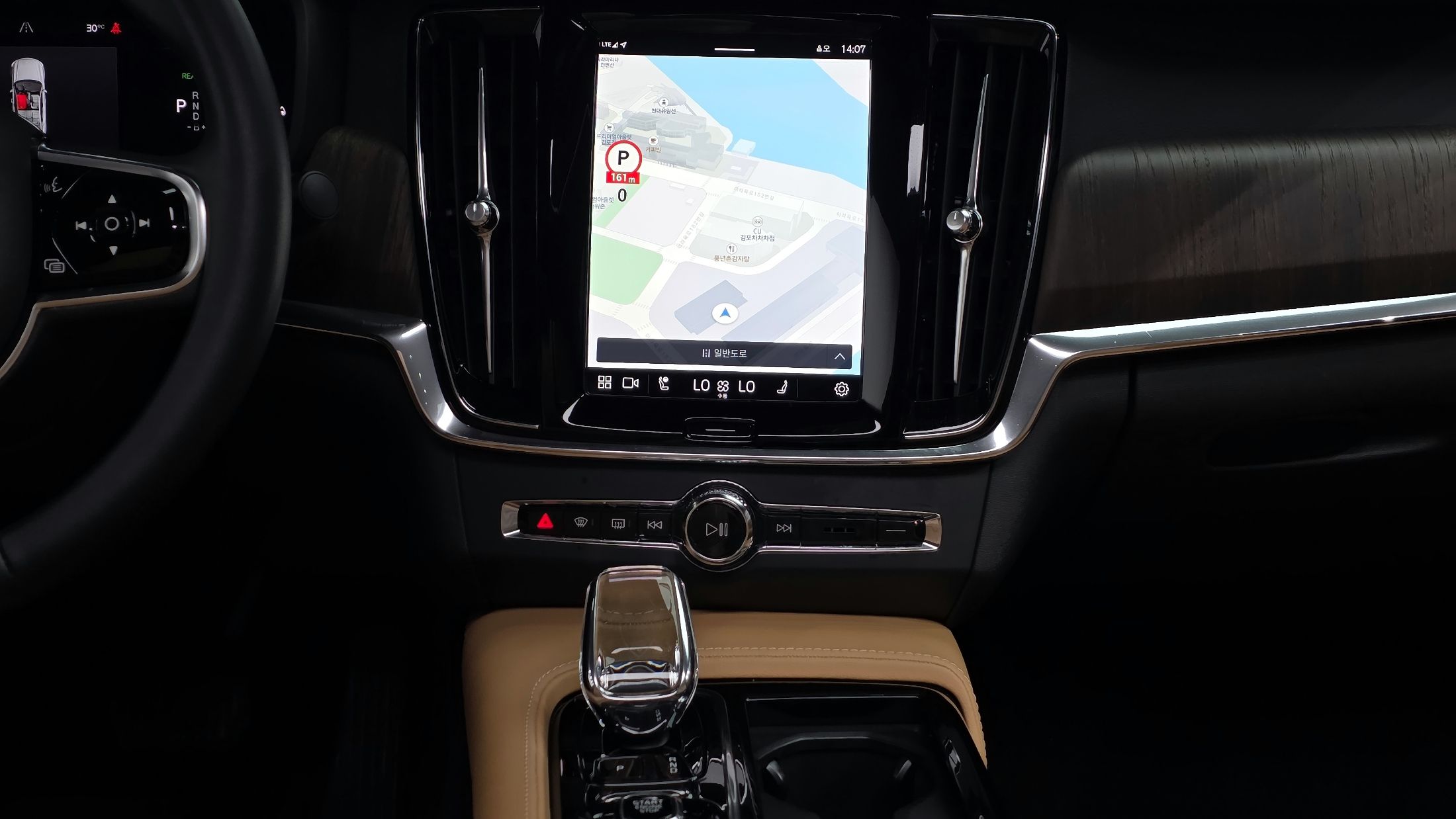 VOLVO S90 2022