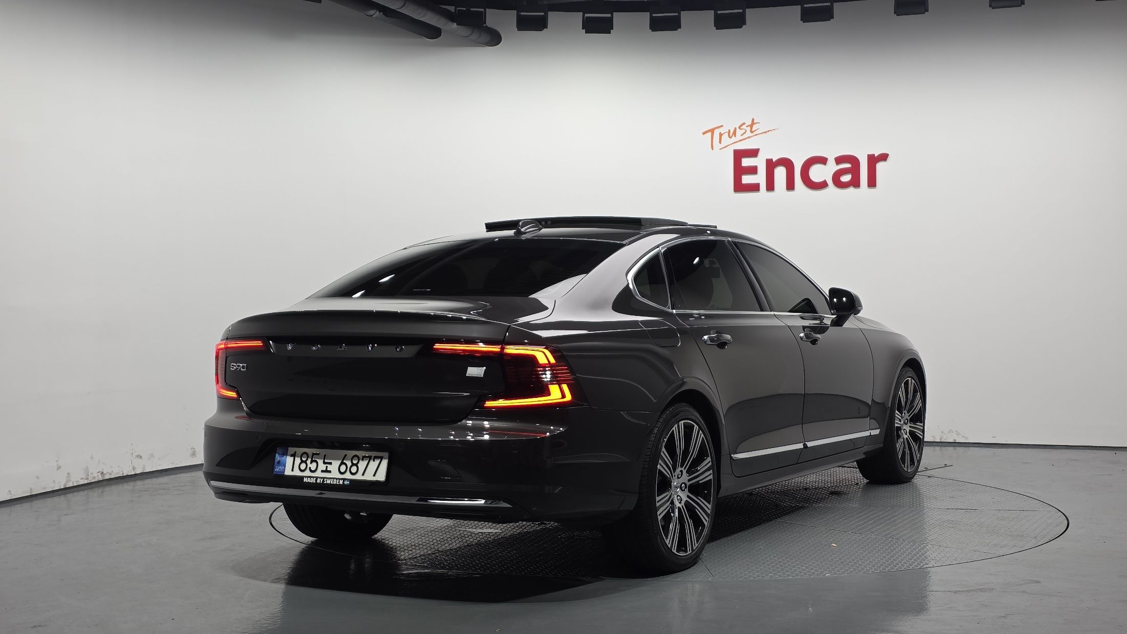 VOLVO S90 2022