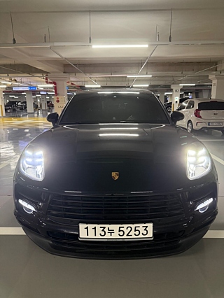 PORSCHE MACAN 2019