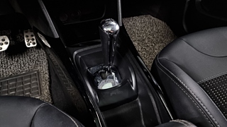 PEUGEOT 2008 2016