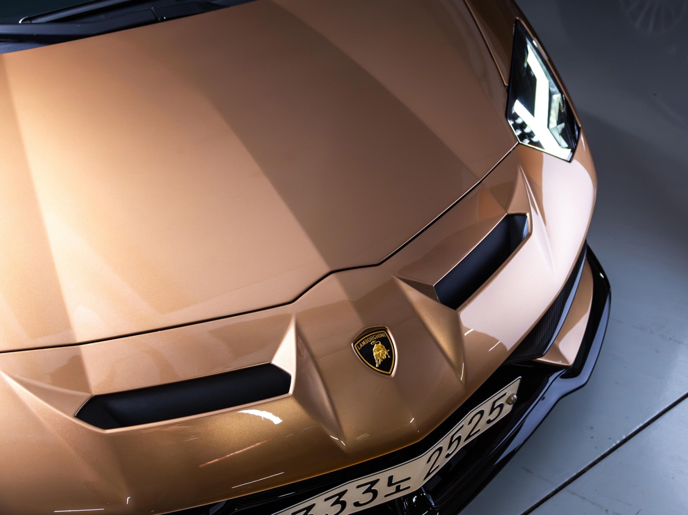 LAMBORGHINI AVENTADOR 2021