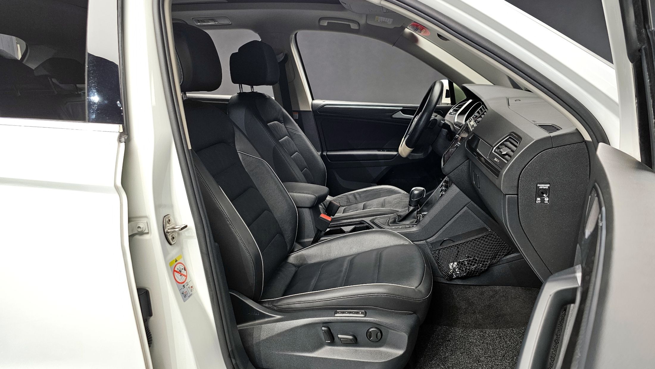 VOLKSWAGEN TIGUAN 2020
