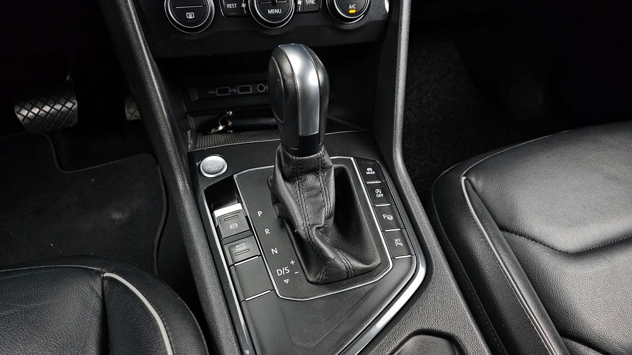 VOLKSWAGEN TIGUAN 2020