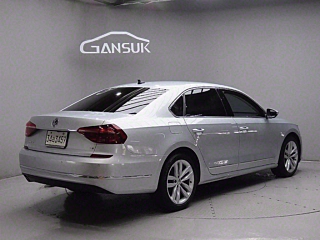 VOLKSWAGEN PASSAT  2.0 TSI 2018
