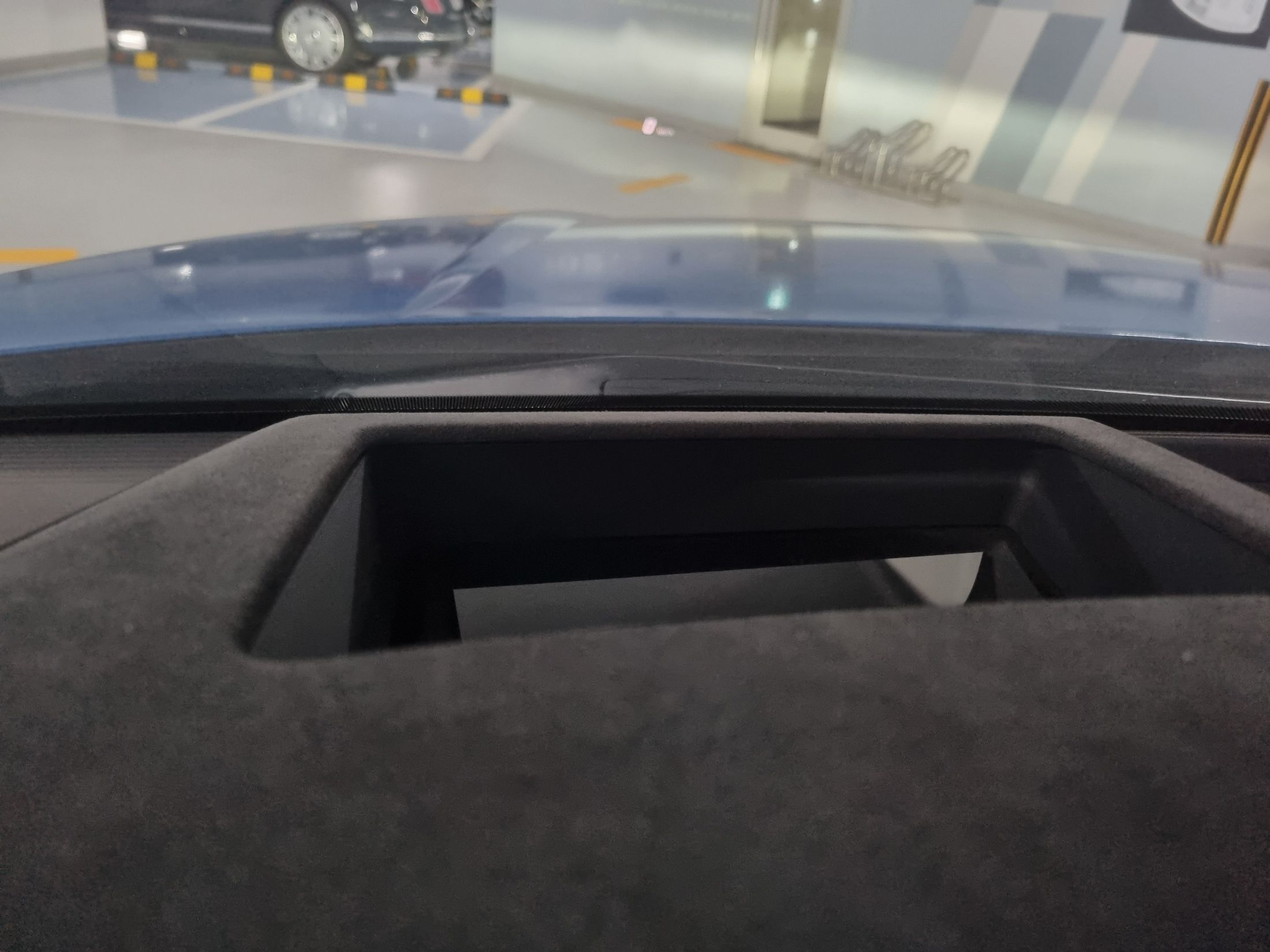 LAMBORGHINI URUS 2021