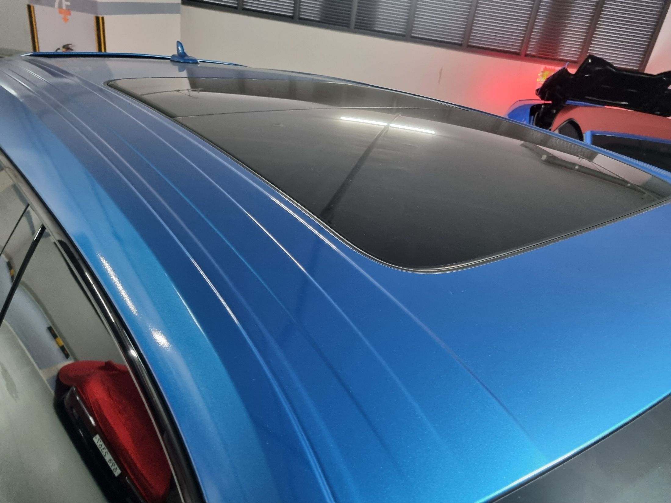 LAMBORGHINI URUS 2021