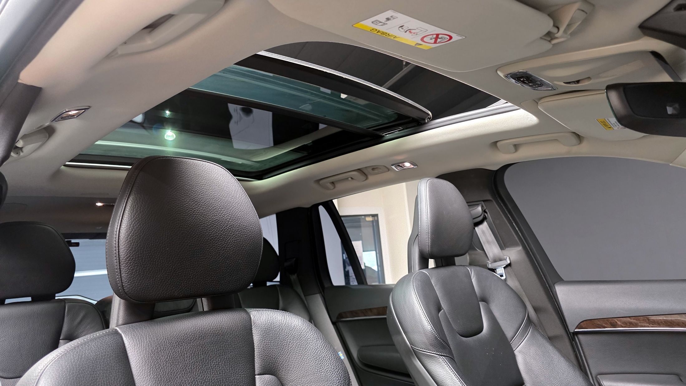 VOLVO XC90 2016