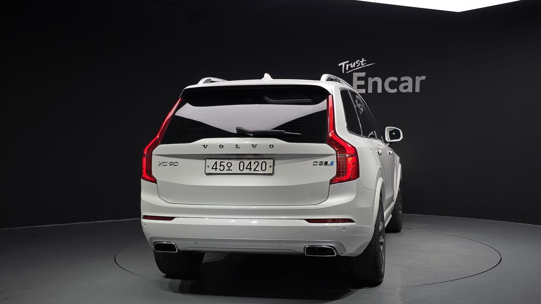 VOLVO XC90 2016