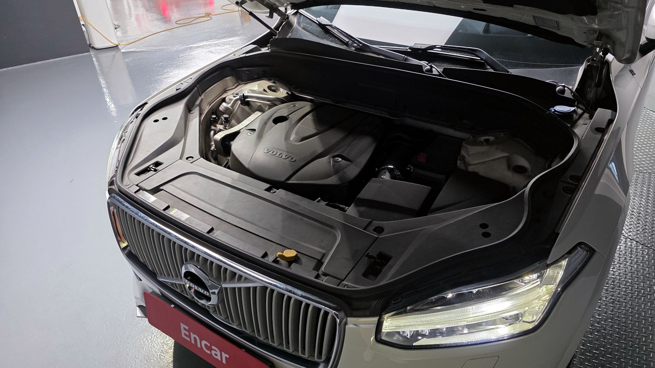 VOLVO XC90 2016