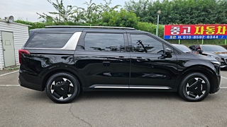 KIA CARNIVAL 2024