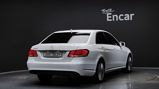 MERCEDES BENZ E-CLASS W212 2015