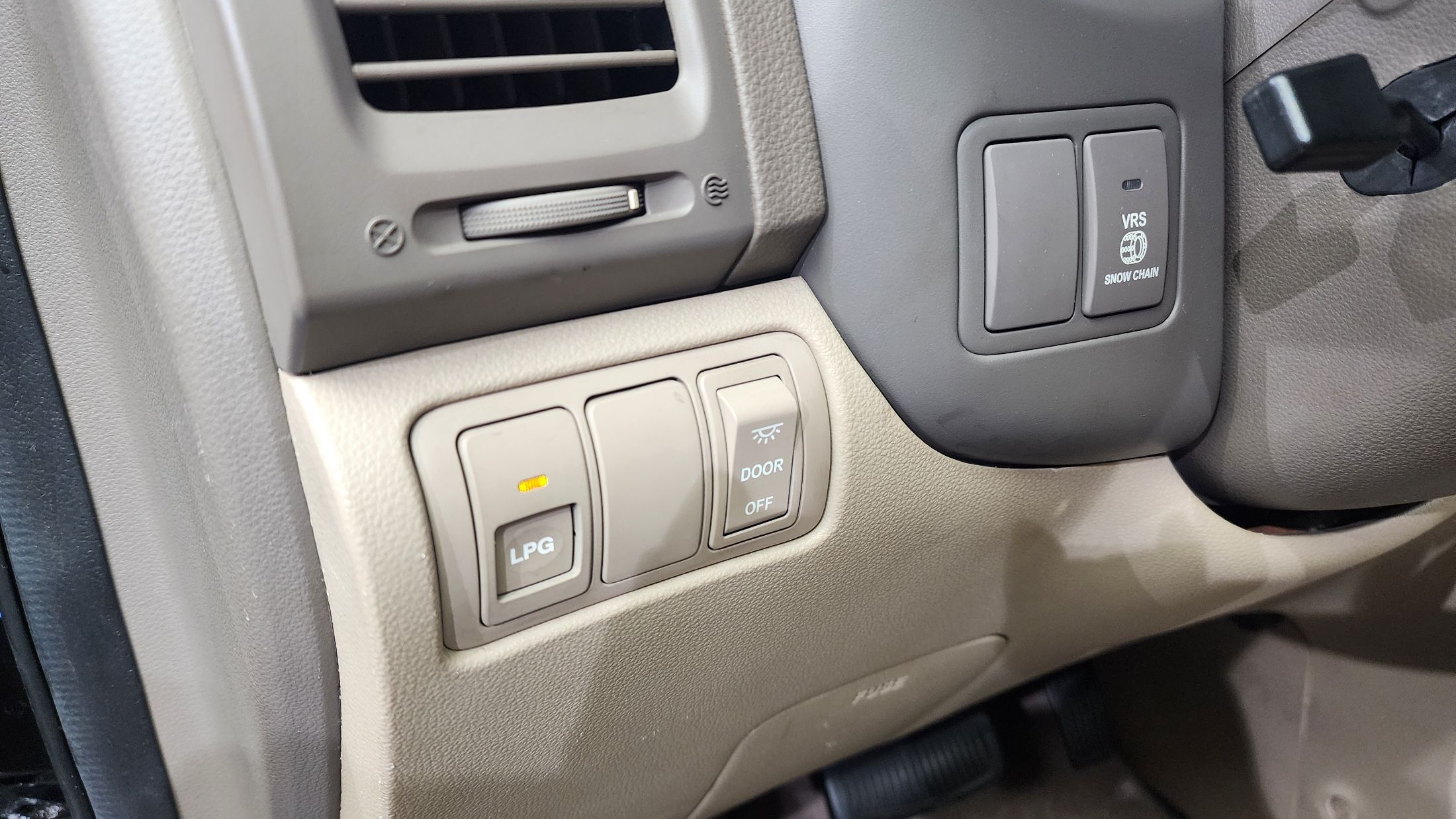 KIA CARNIVAL GRAND 2009