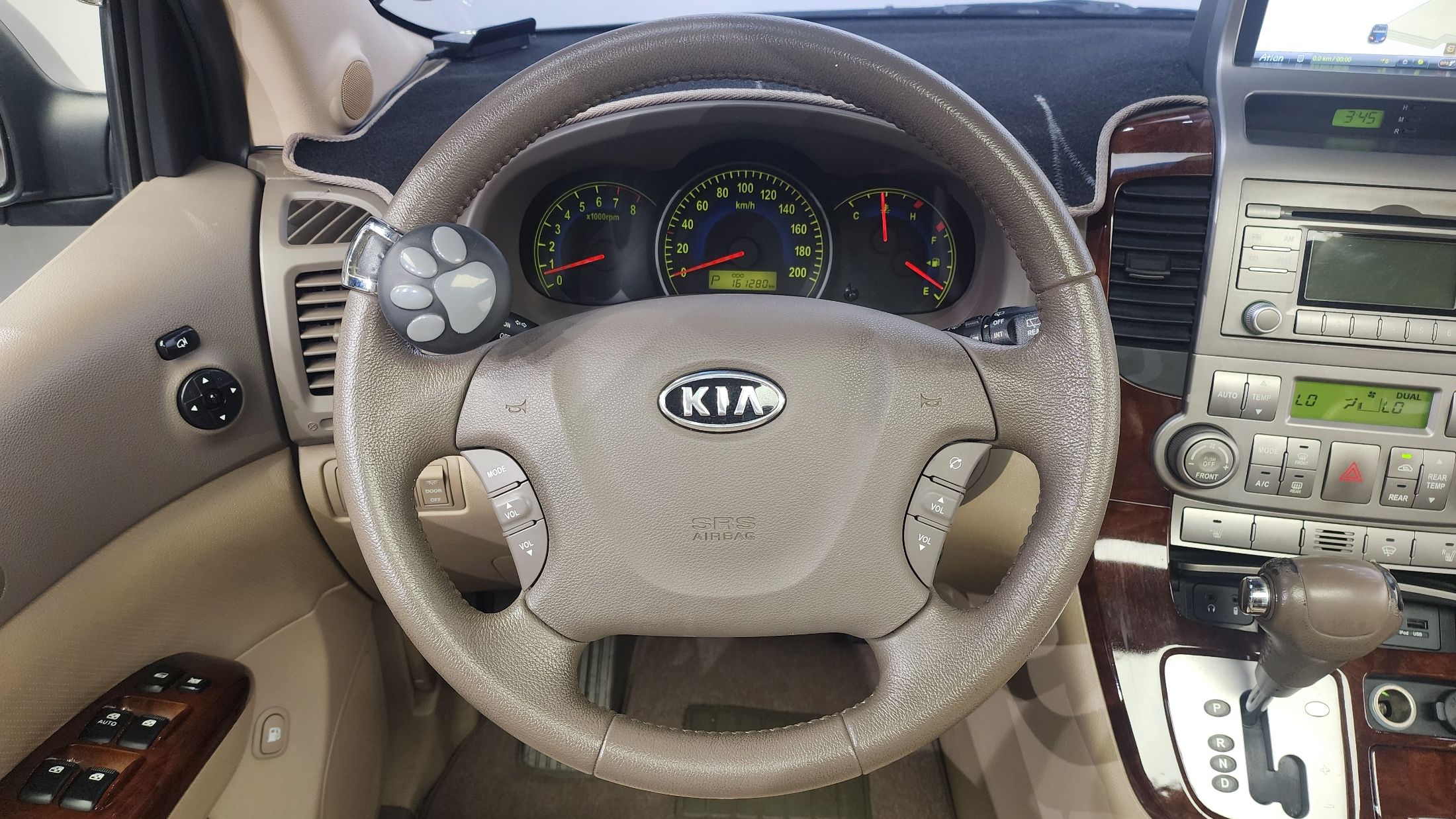 KIA CARNIVAL GRAND 2009