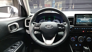 HYUNDAI VENUE 2019
