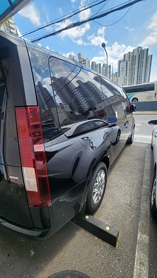 HYUNDAI STARIA  2025