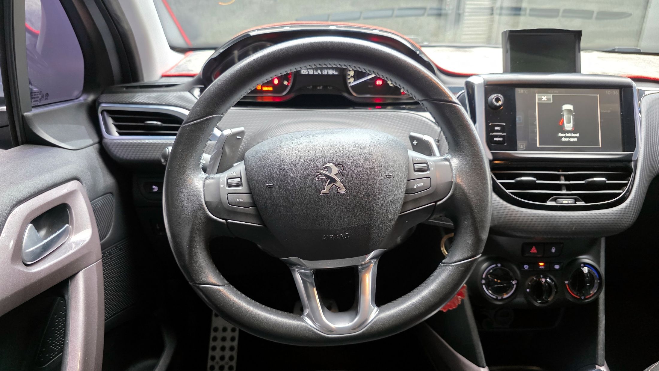 PEUGEOT 2008 2016