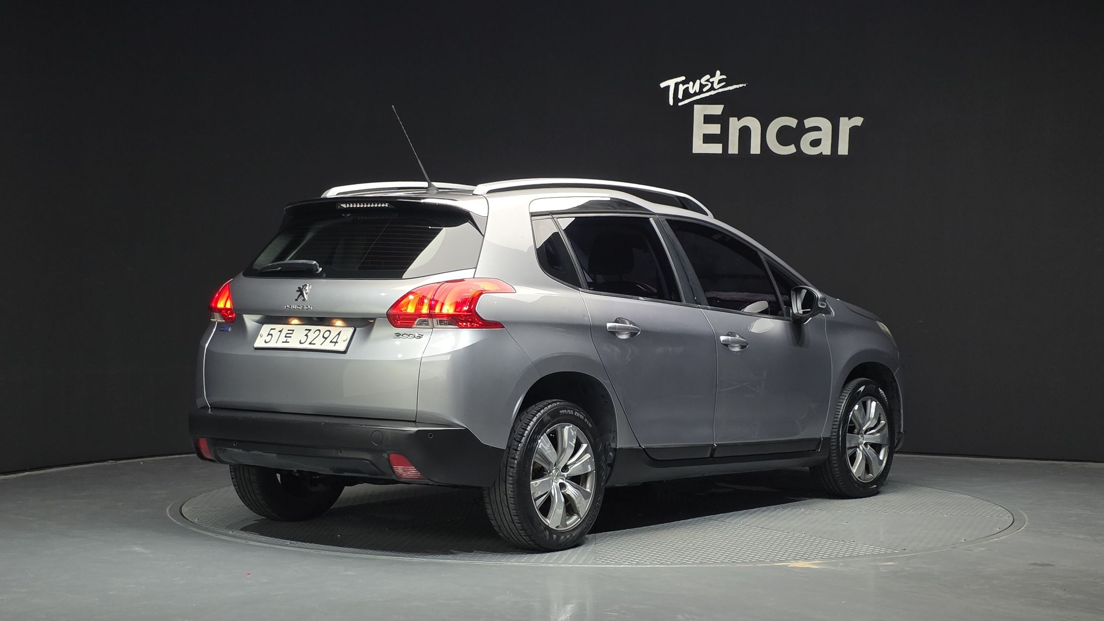 PEUGEOT 2008 2016