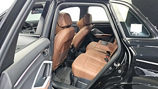 AUDI Q3 F3 2022