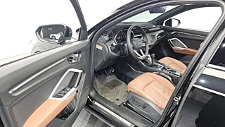 AUDI Q3 F3 2022