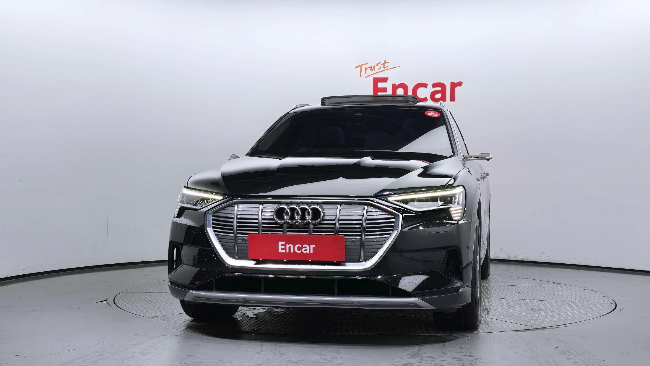 AUDI E-TRON 2022