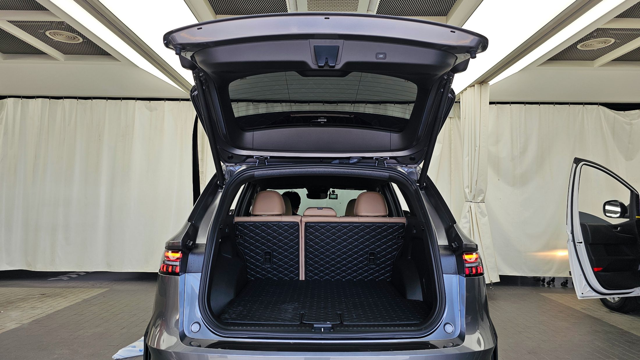 SAMSUNG GRAND KOLEOS 2025