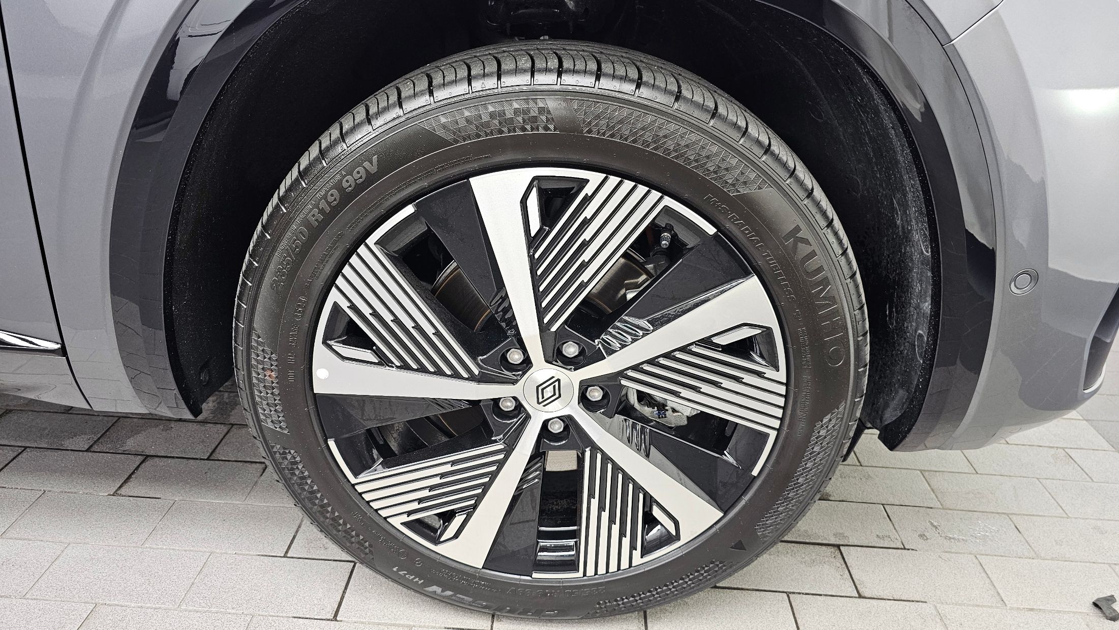 SAMSUNG GRAND KOLEOS 2025