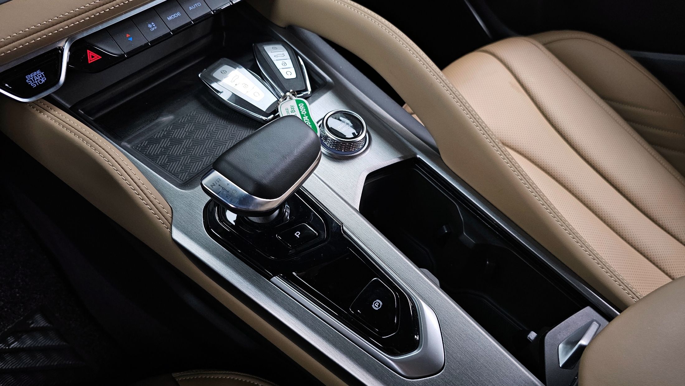 SAMSUNG GRAND KOLEOS 2025
