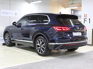 VOLKSWAGEN TOUAREG  3 GENERATION 3.0 TDI Prestige 2023