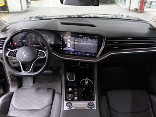 VOLKSWAGEN TOUAREG  3 GENERATION 3.0 TDI Prestige 2023