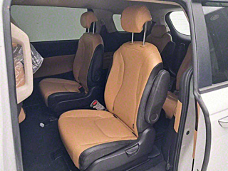 KIA CARNIVAL 2021