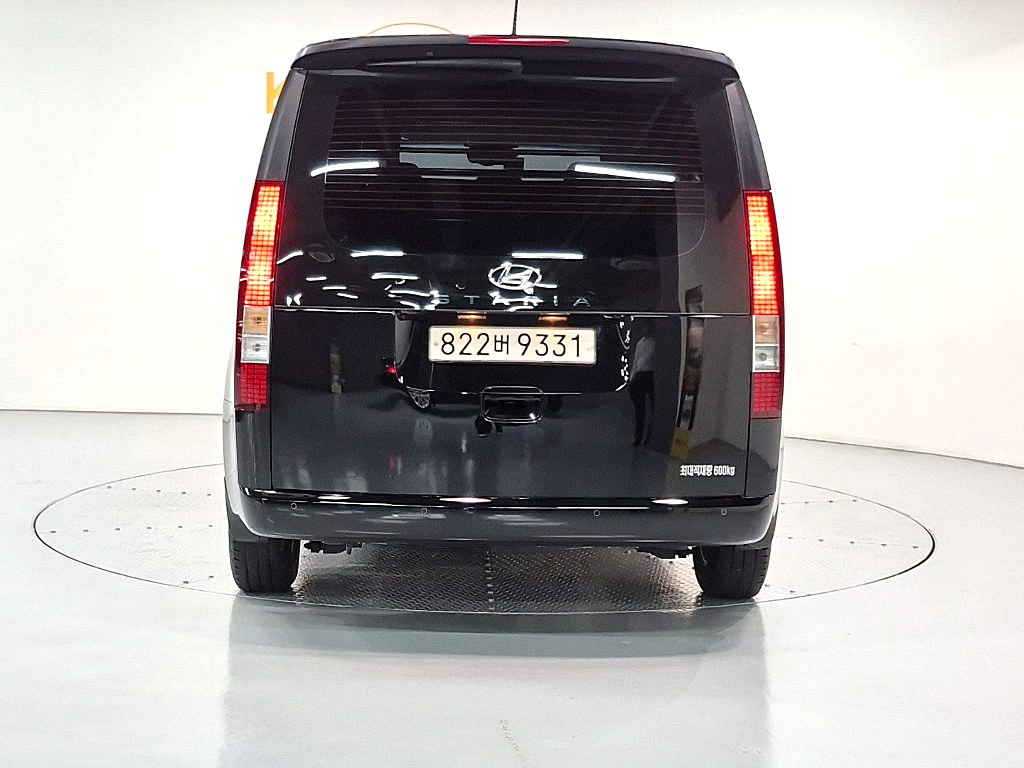 HYUNDAI STARIA 2022