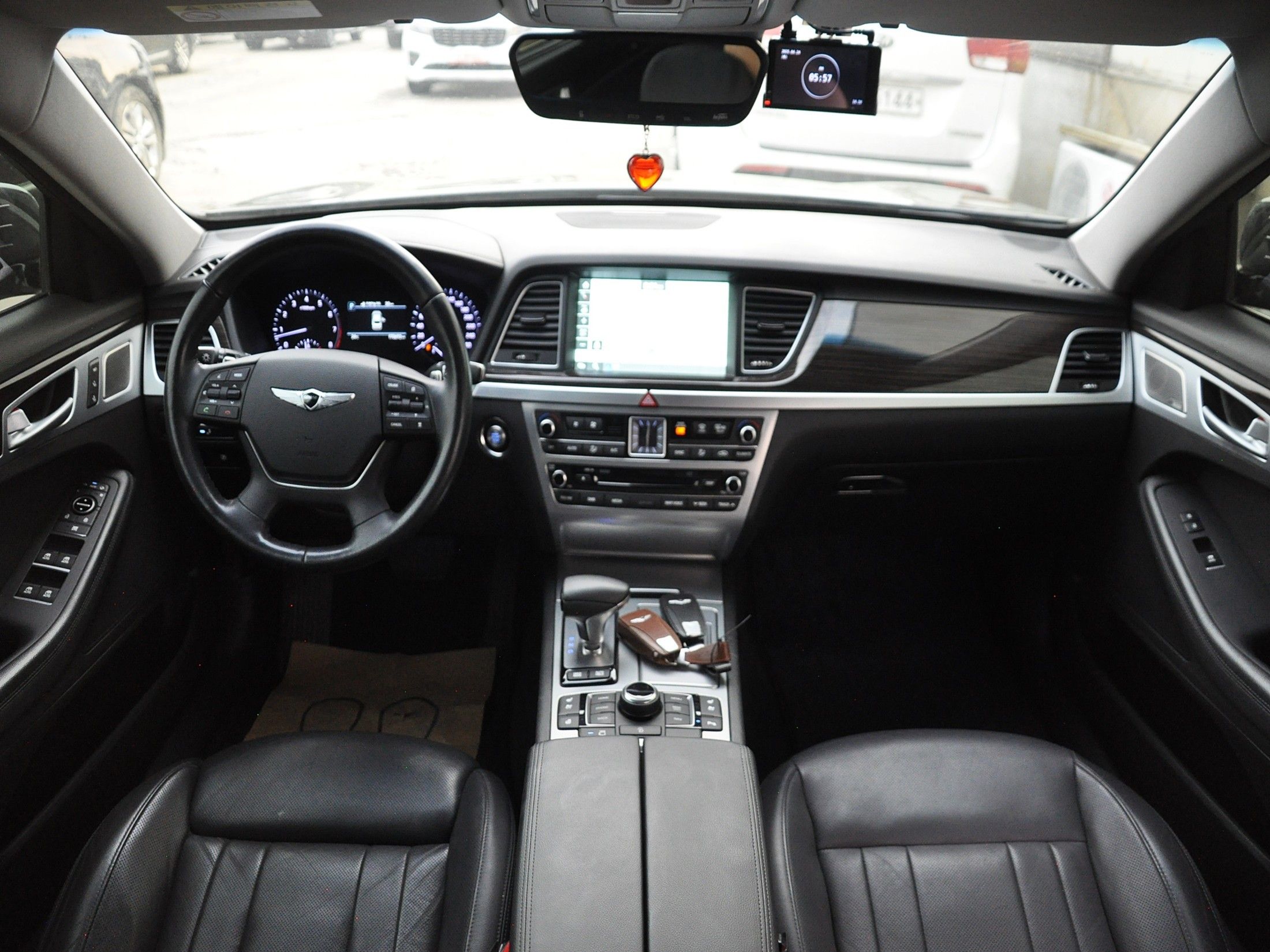 GENESIS G80 2016
