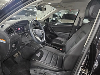 VOLKSWAGEN TIGUAN 2021