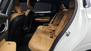 VOLVO S60  3 GENERATION B5 Insignia 2021