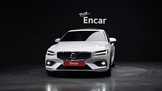 VOLVO S60  3 GENERATION B5 Insignia 2021