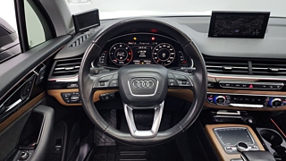 AUDI Q7 4M 2016