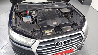 AUDI Q7 4M 2016